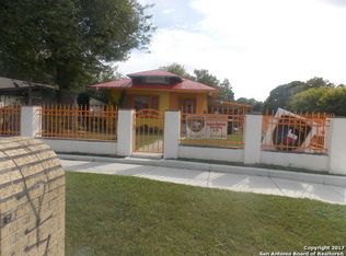 1438 Thompson Pl, San Antonio, TX 78226
