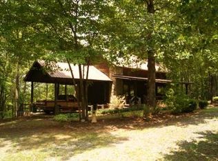 301 Mull Dr, Mineral Bluff, GA 30559