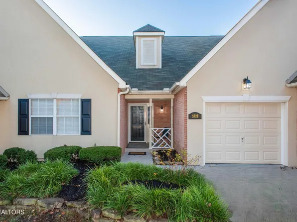 5720 Fall Creek Ln, Knoxville, TN 37912