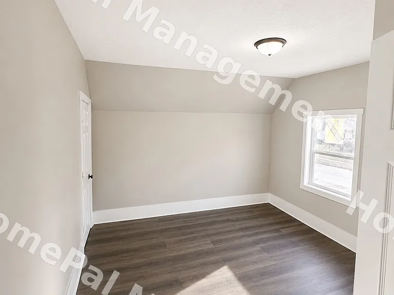 3539 Grand Ave — Photo 9