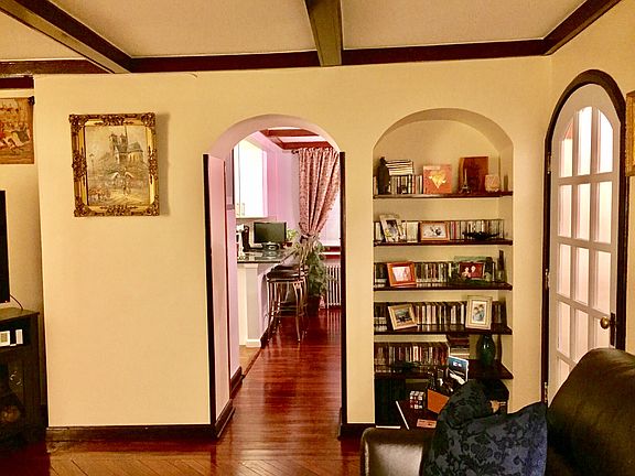 3rd image of 14 Hill Ave
