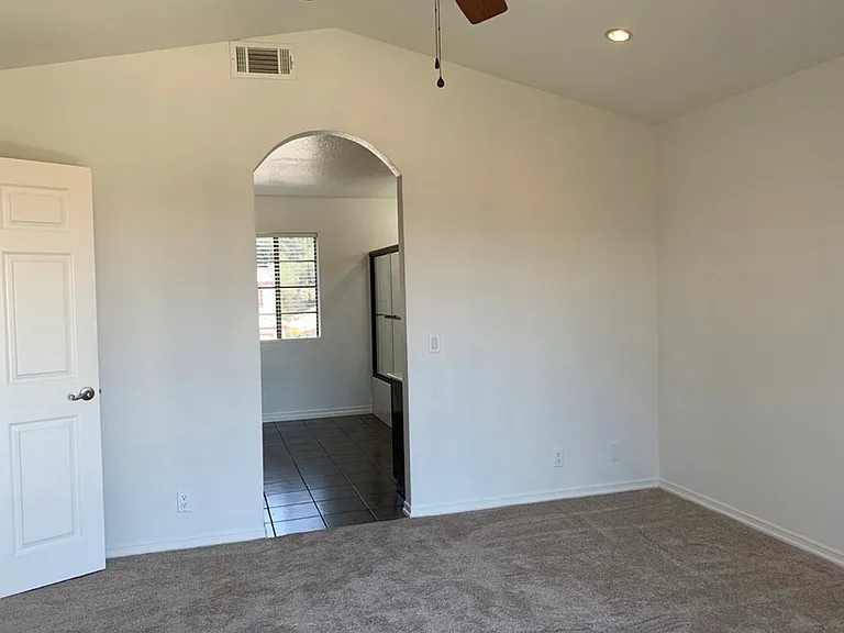 852 Congressional Rd — Photo 12