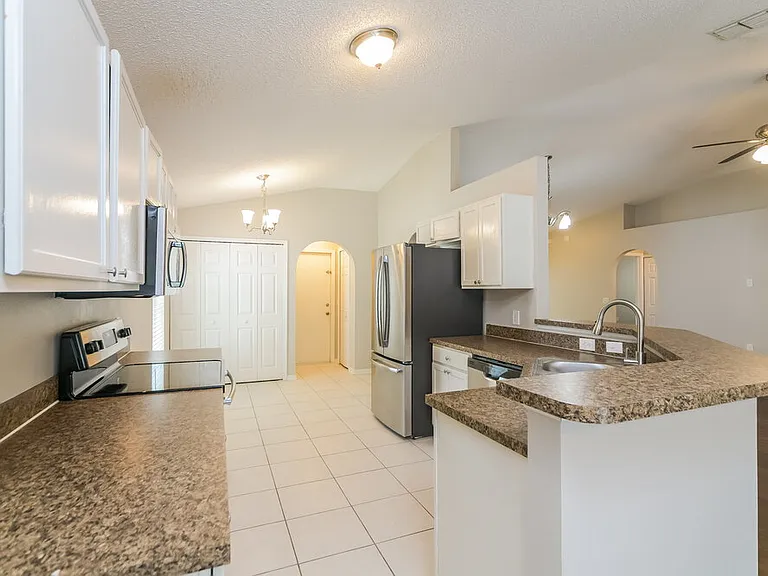 13825 Econ Woods Ln — Photo 6