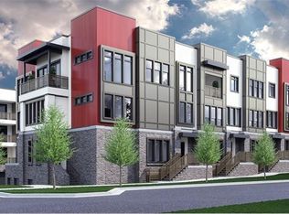 371 Pratt Dr #202, Atlanta, GA 30315
