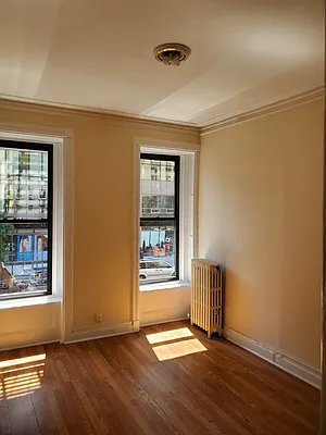 Rented by Batra Group Inc | media 8