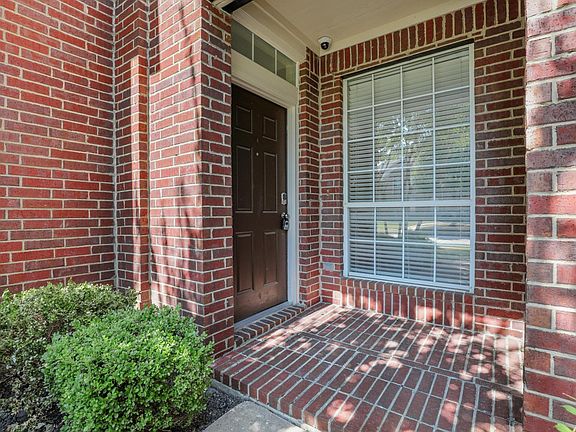 5th image of 6743 Canterbury Dr