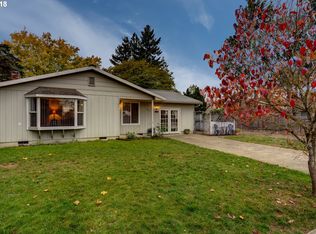 213 N Douglas St, Canby, OR 97013