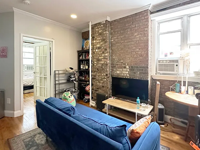 55 Spring St #1 — Photo 3
