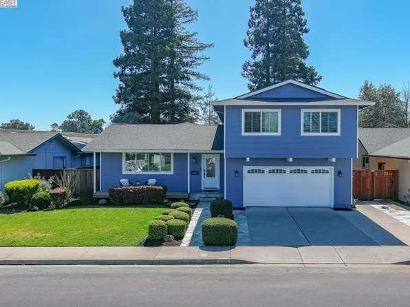 7261 Tulipwood Cir, Pleasanton, CA 94588