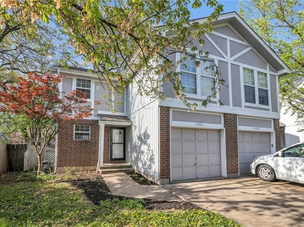 13326 Walnut St, Kansas City, MO 64145