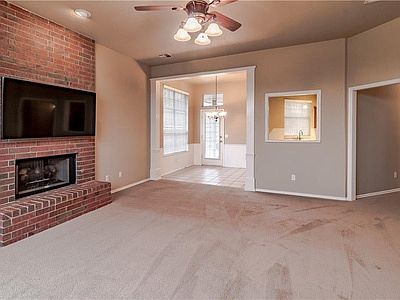 3rd image of 6712 NW 124th St