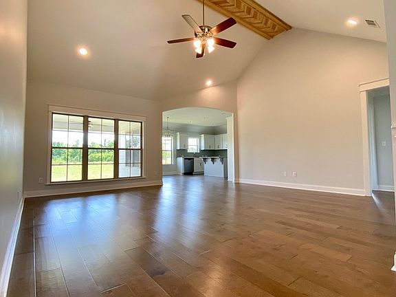 3rd image of 6017 Union Springs Dr