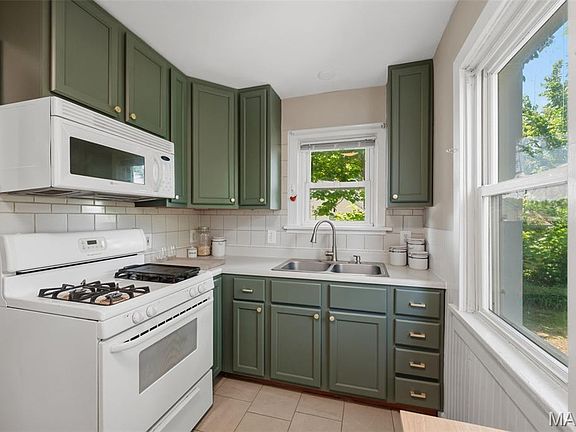 5th image of 10411 Maddox Pl
