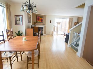 8470 Fathom Dr, Baldwinsville, NY 13027