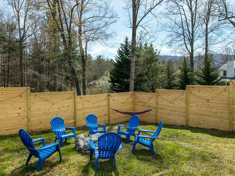 488 Onteora Blvd — Photo 2