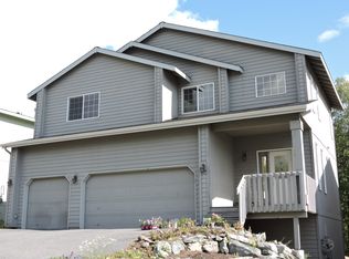 19918 Highland Ridge Dr, Eagle River, AK 99577