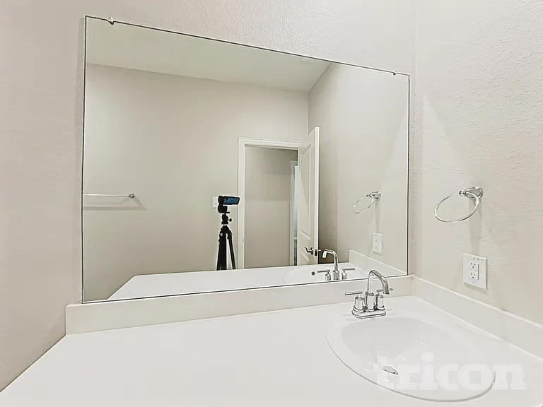 275 Sunshine Ln — Photo 14