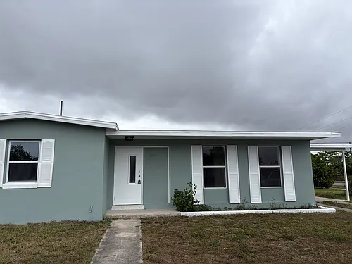 21082 Glendale Ave Photo 1