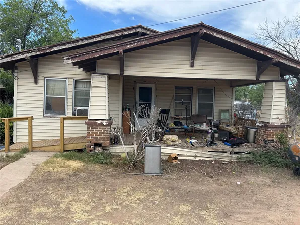 210 W 25th St, San Angelo, TX 76903