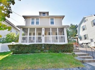 13 1/2 Cleveland Ave, Woburn, MA 01801