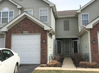 2235 Lake Ridge Dr, Glendale Heights, IL 60139