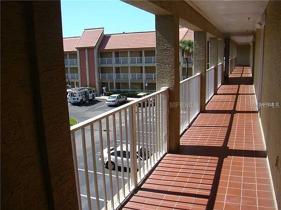 4th image of 6336 Parc Corniche Dr #3211