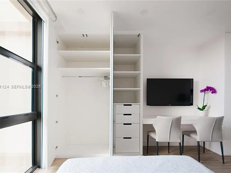 1121 Crandon Blvd #CU-D301 — Photo 10