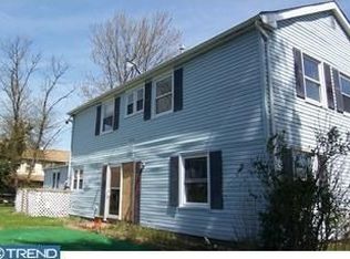 72 Babbitt Ln, Willingboro, NJ 08046