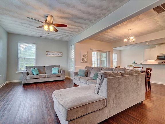 3rd image of 2178 Humphreys Dr Unit 317