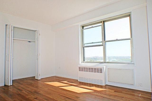 2nd image of 3412 113th St APT 5J