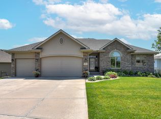 5303 Carrick St, Council Bluffs, IA 51503