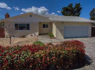 7297 Adrian Dr, Rohnert Park, CA 94928