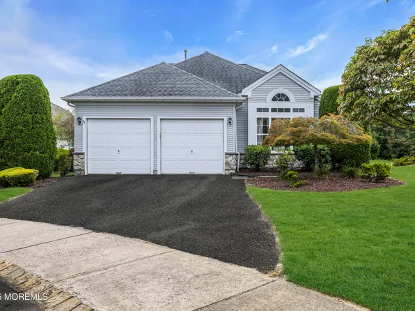 34 Dunrovin Court, Manchester, NJ 08759