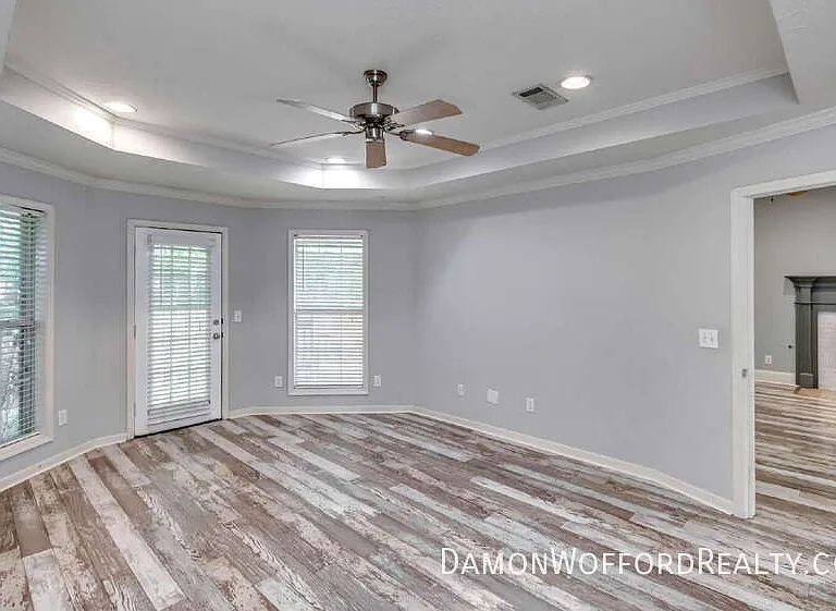 124 Raintree Rd — Photo 40