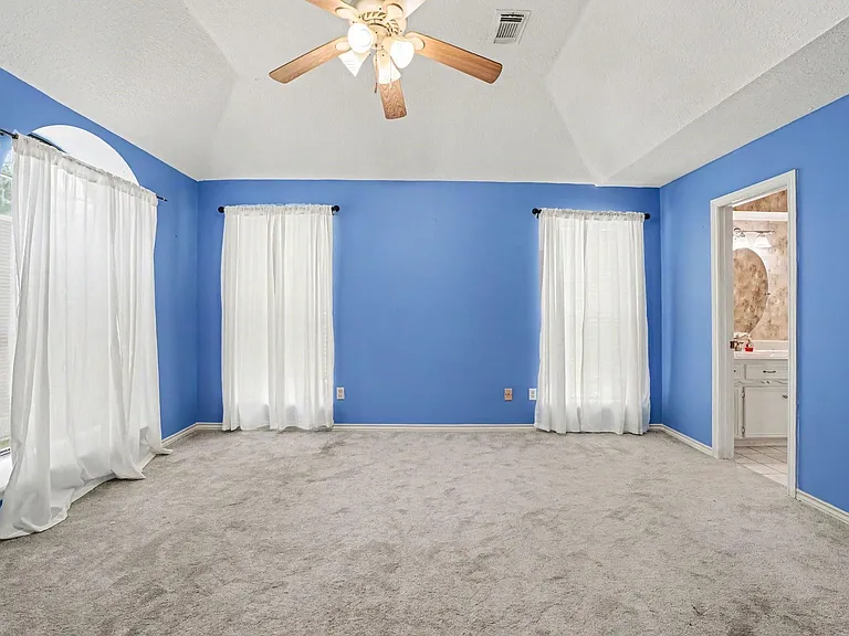 14707 Treborway Dr — Photo 19