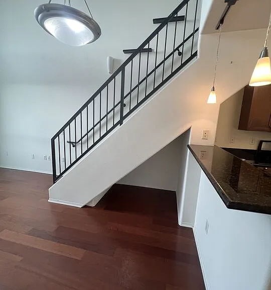 100 S Alameda St #464 — Photo 9