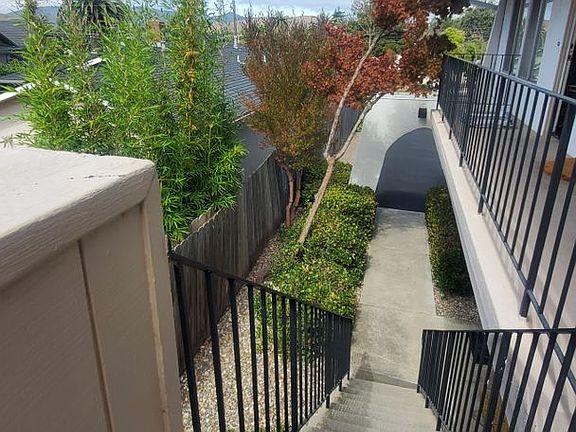 5th image of 1934 Chorro St #99