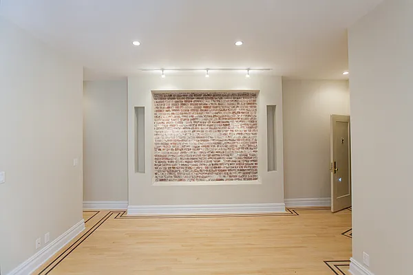Sold by Pearl Estates | media 16