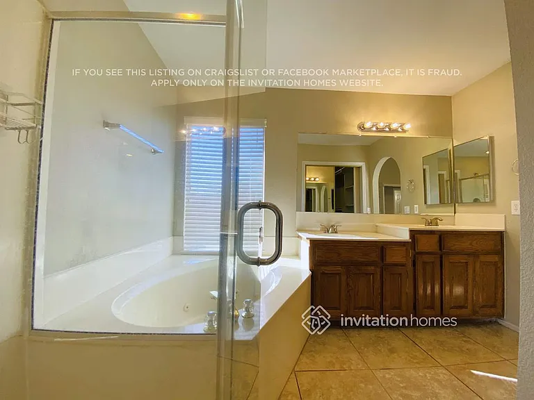 302 S Quail Ln — Photo 18