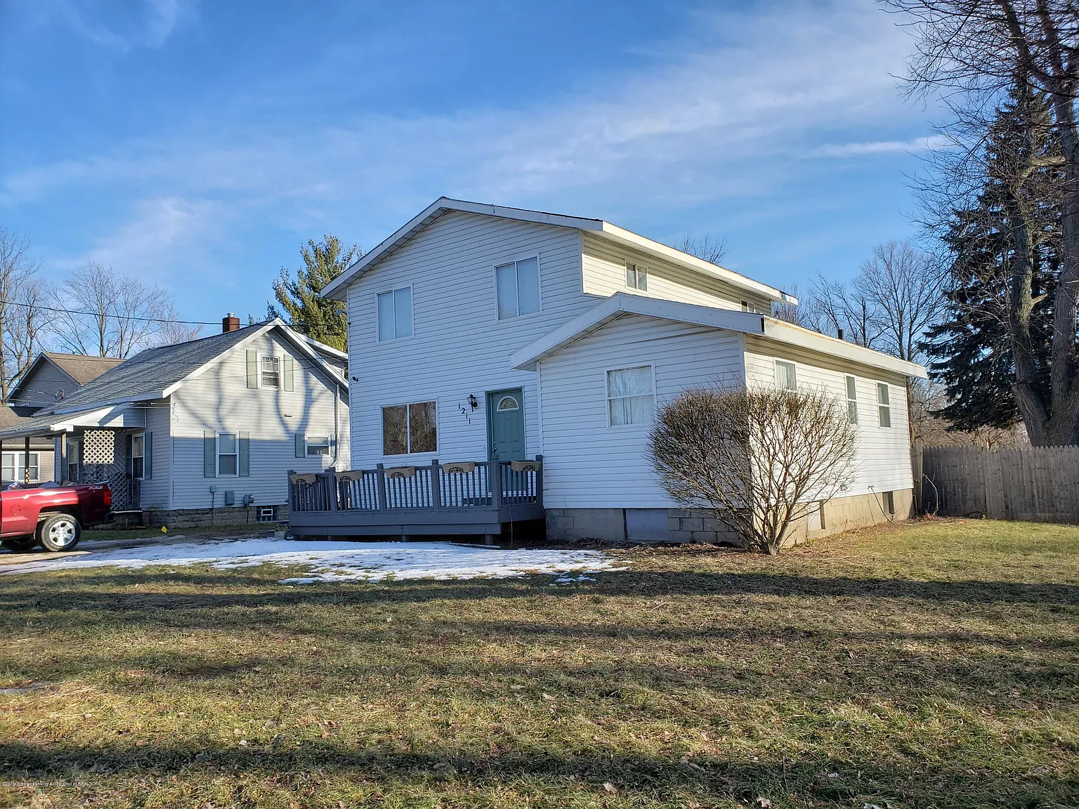 1211 Reo Rd photo 1
