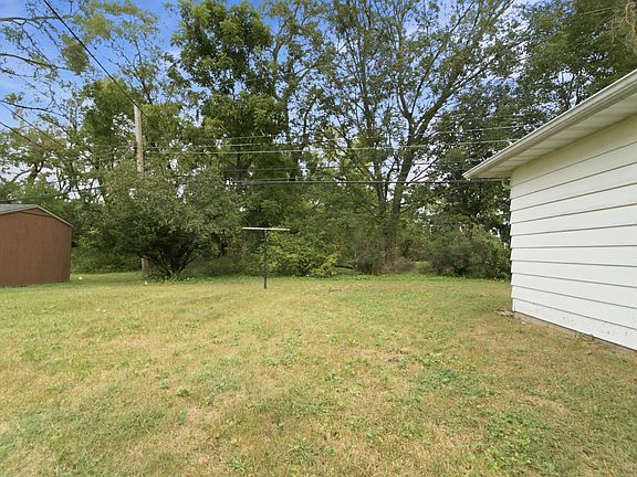 2nd image of 2248 W 57th Pl
