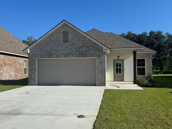 2436 Goldfinch Dr, Houma, LA 70364