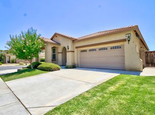 3131 Mill Ridge Dr, Hemet, CA 92545