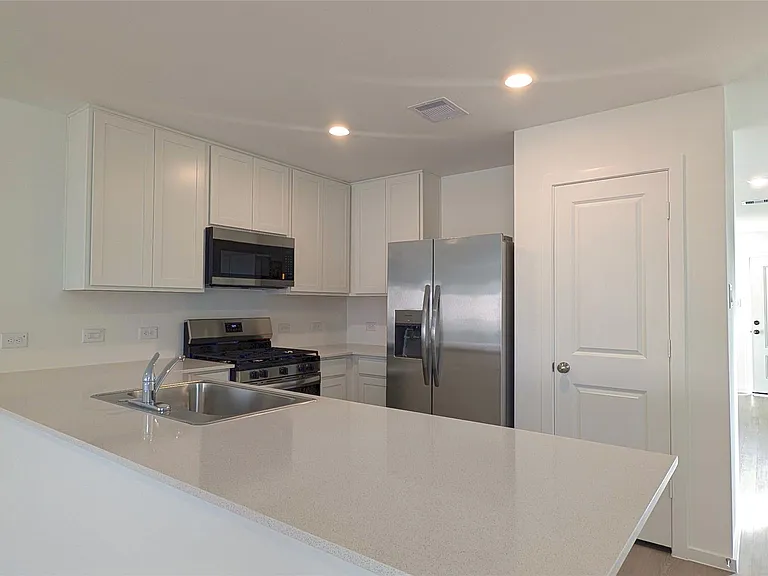 21518 Willow River Canyon Ln — Photo 8