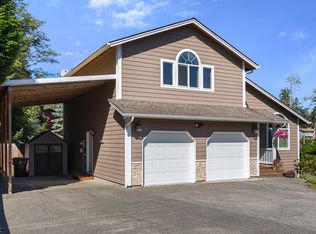 2322 Ash St, North Bend, OR 97459