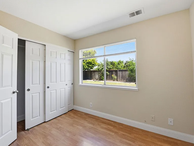 3808 Alder Ave — Photo 24