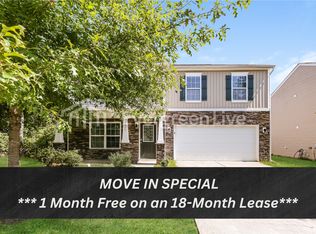 6820 Danae Ct, Charlotte, NC 28216