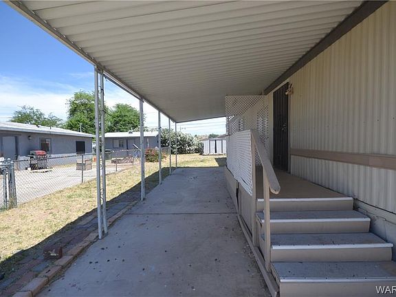 2nd image of 1077 Navajo Dr