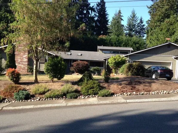 16920 NE 100th St, Redmond, WA 98052