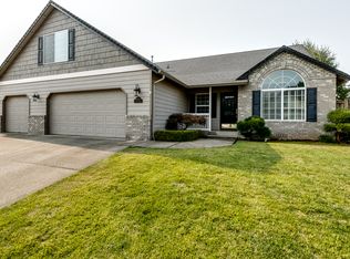 6679 Jacob Ln, Springfield, OR 97478